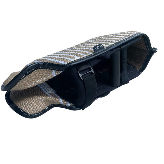 Jute Bite Sleeve with Inner Wedge