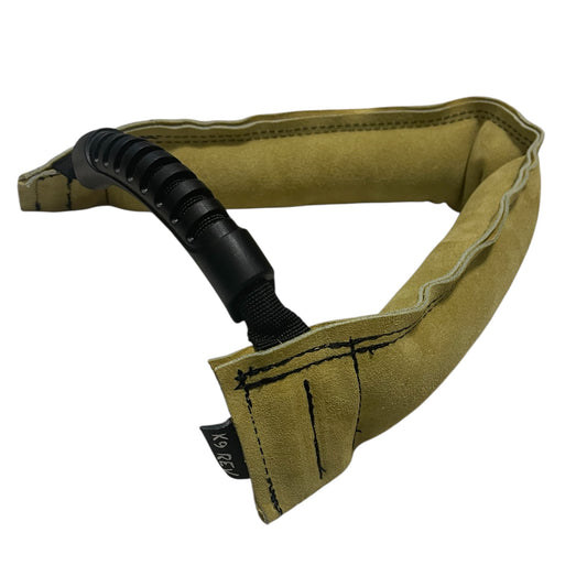 Triangle Leather Tug